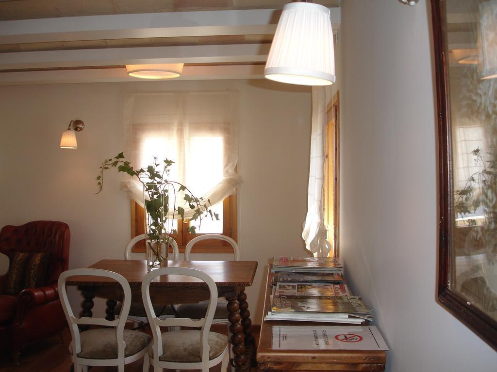 Landhaus Ca L' Ermitanyo- Casa Torre Blanca Suria
