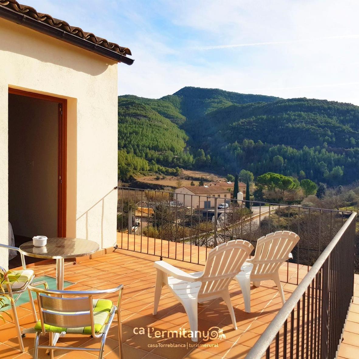 Ca L' Ermitanyo- Casa Torre Blanca Landhaus